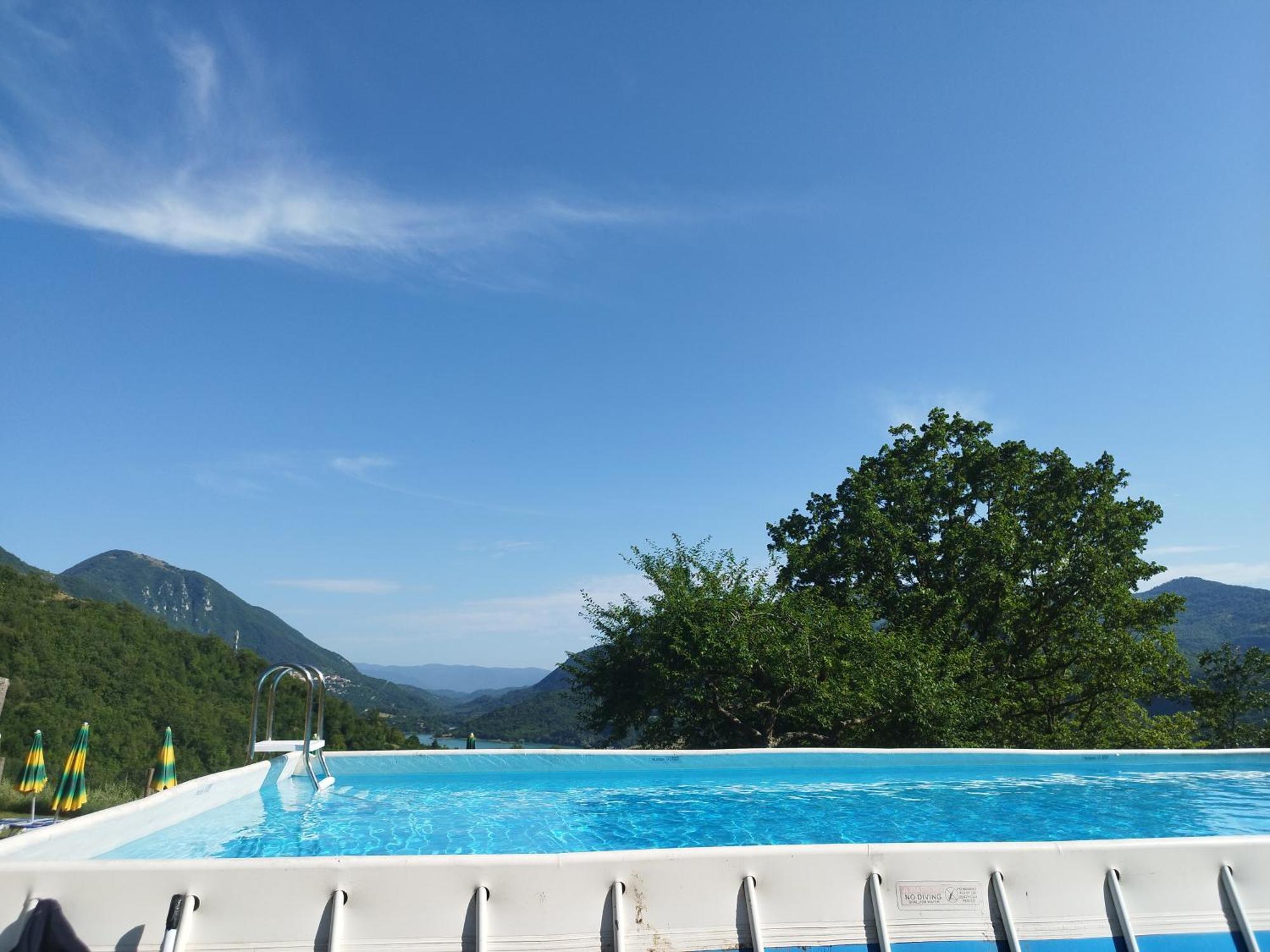 Agriturismo Le Cascine Castel di Tora Εξωτερικό φωτογραφία