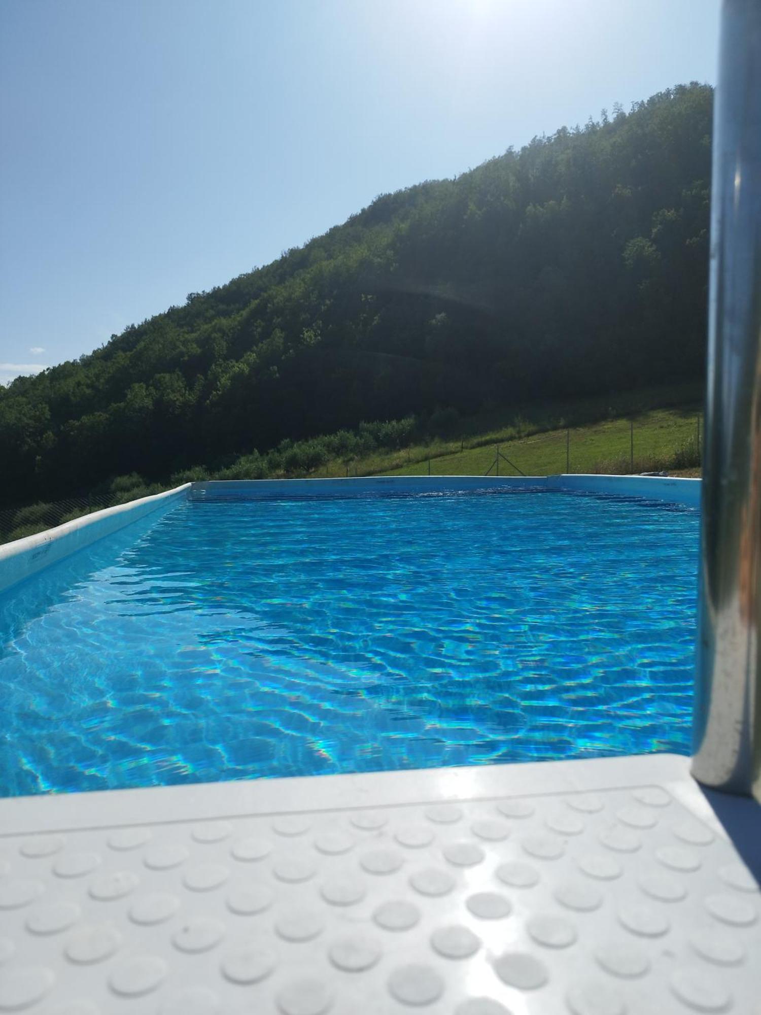 Agriturismo Le Cascine Castel di Tora Εξωτερικό φωτογραφία